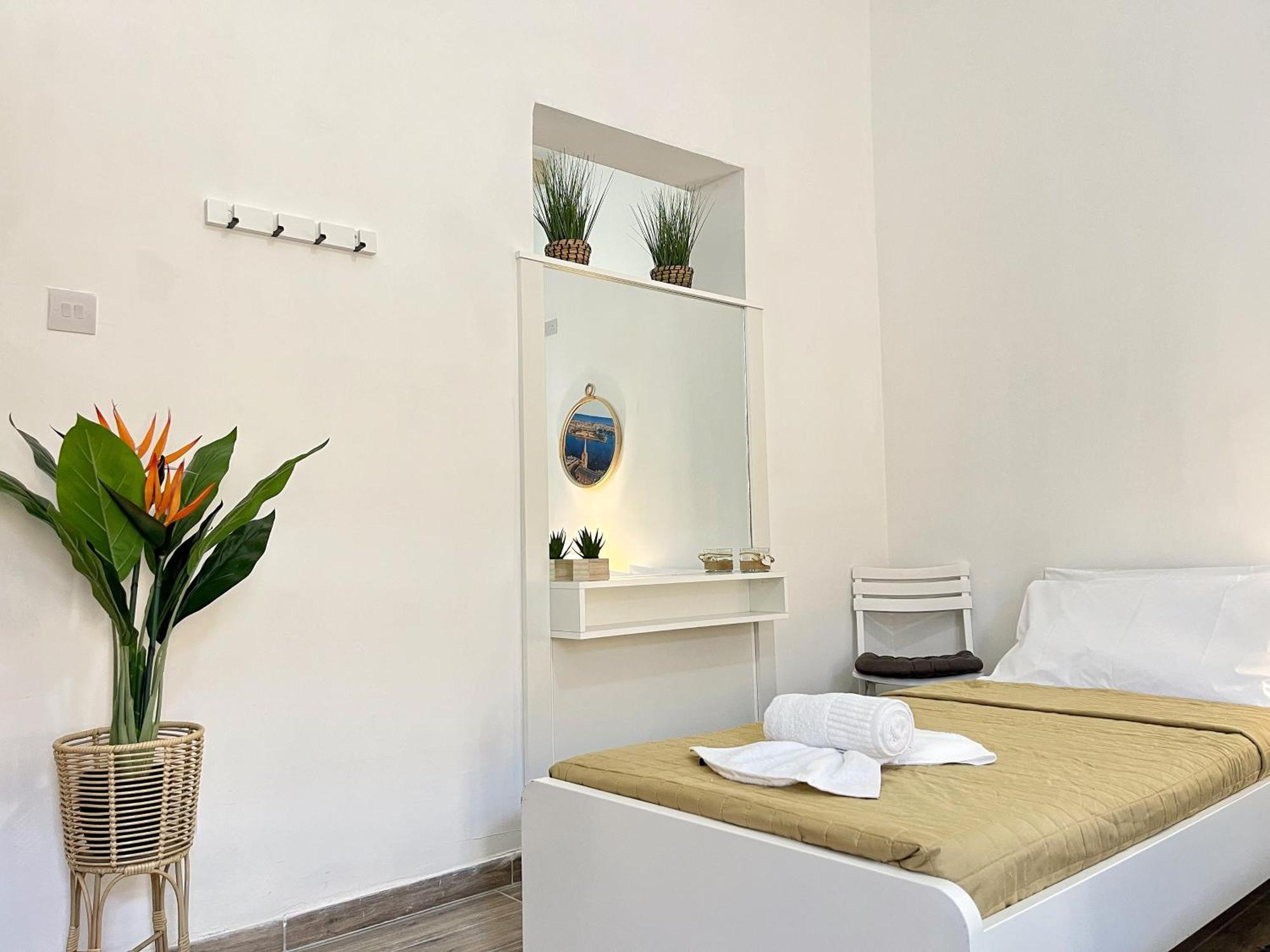 Maria & Matthias - Apartments In Central Of Floriana Екстериор снимка
