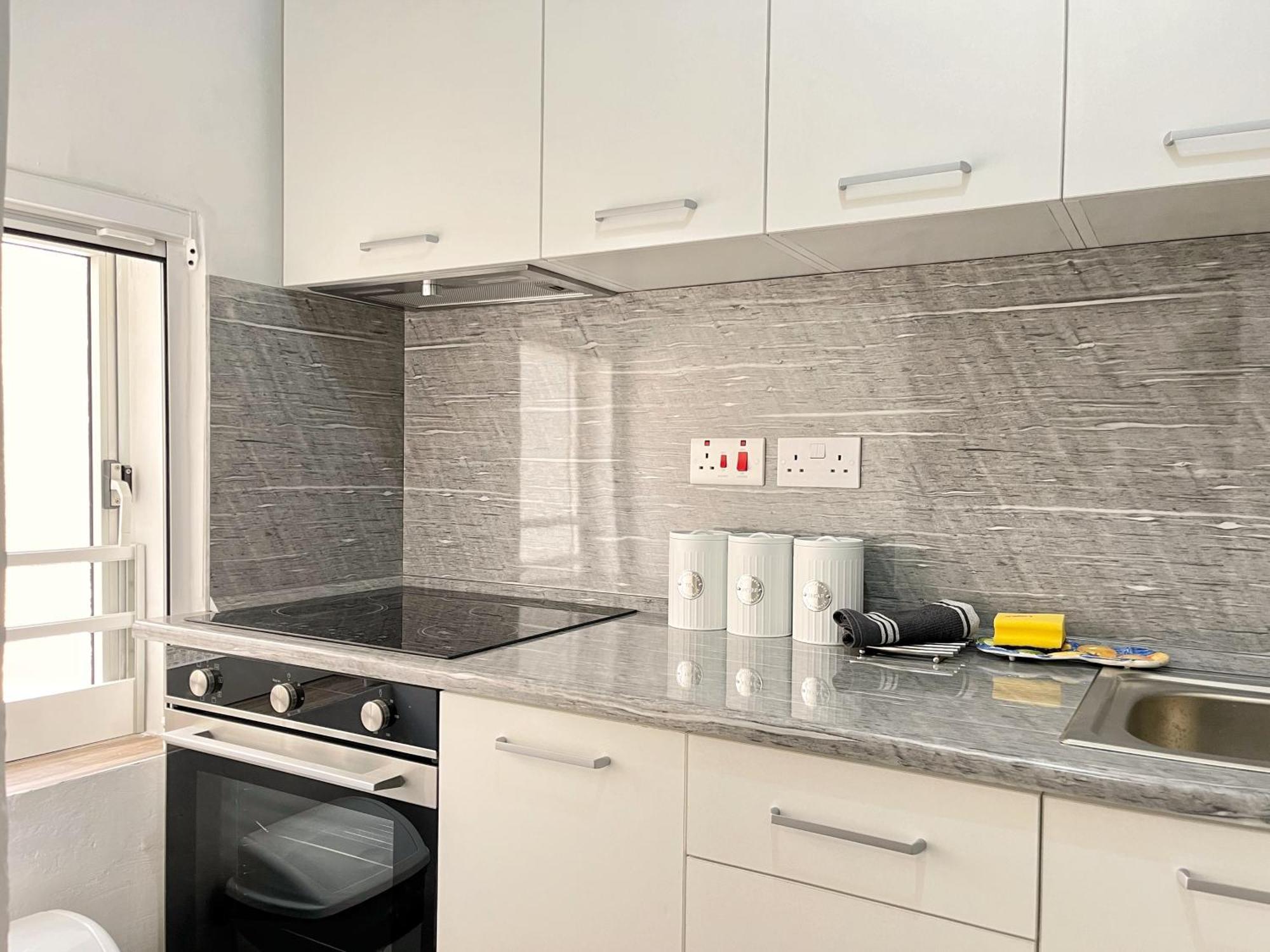 Maria & Matthias - Apartments In Central Of Floriana Екстериор снимка
