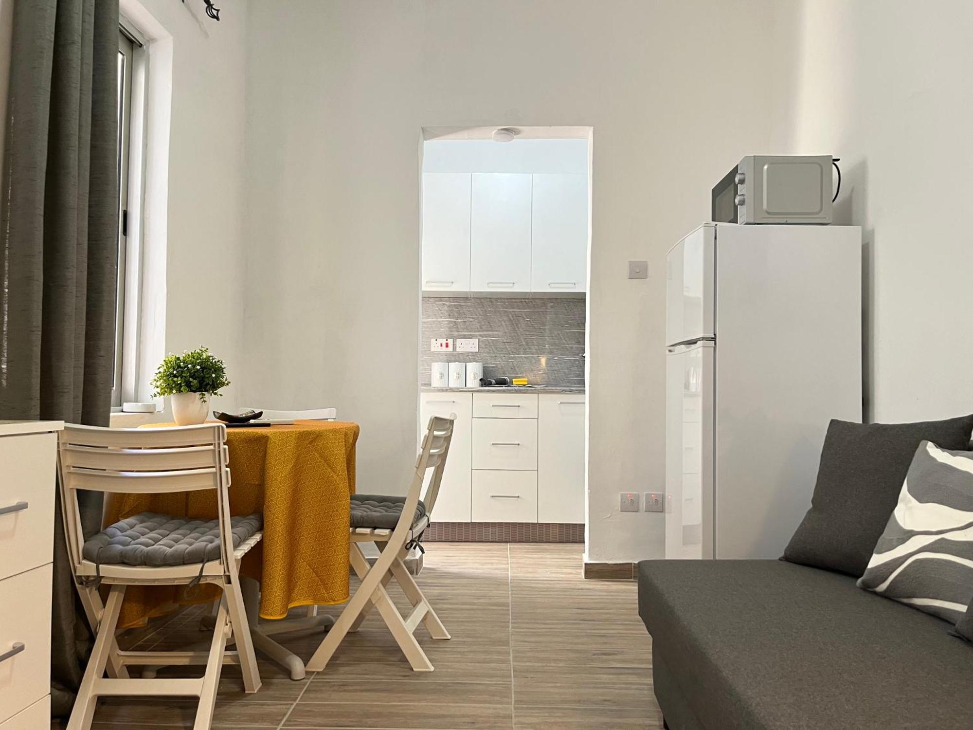 Maria & Matthias - Apartments In Central Of Floriana Екстериор снимка